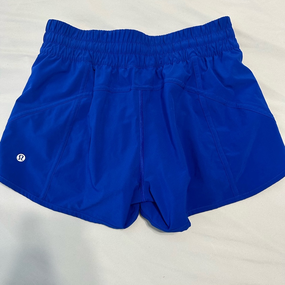 Lululemon shorts size 8 4 inch inseam